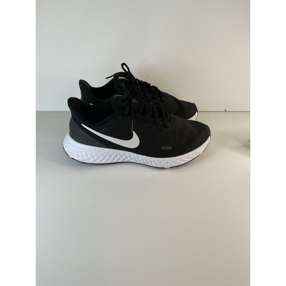 Nike Revolution 5 Women's Running Shoes Size 8 Black/Anthracite BQ6715-002